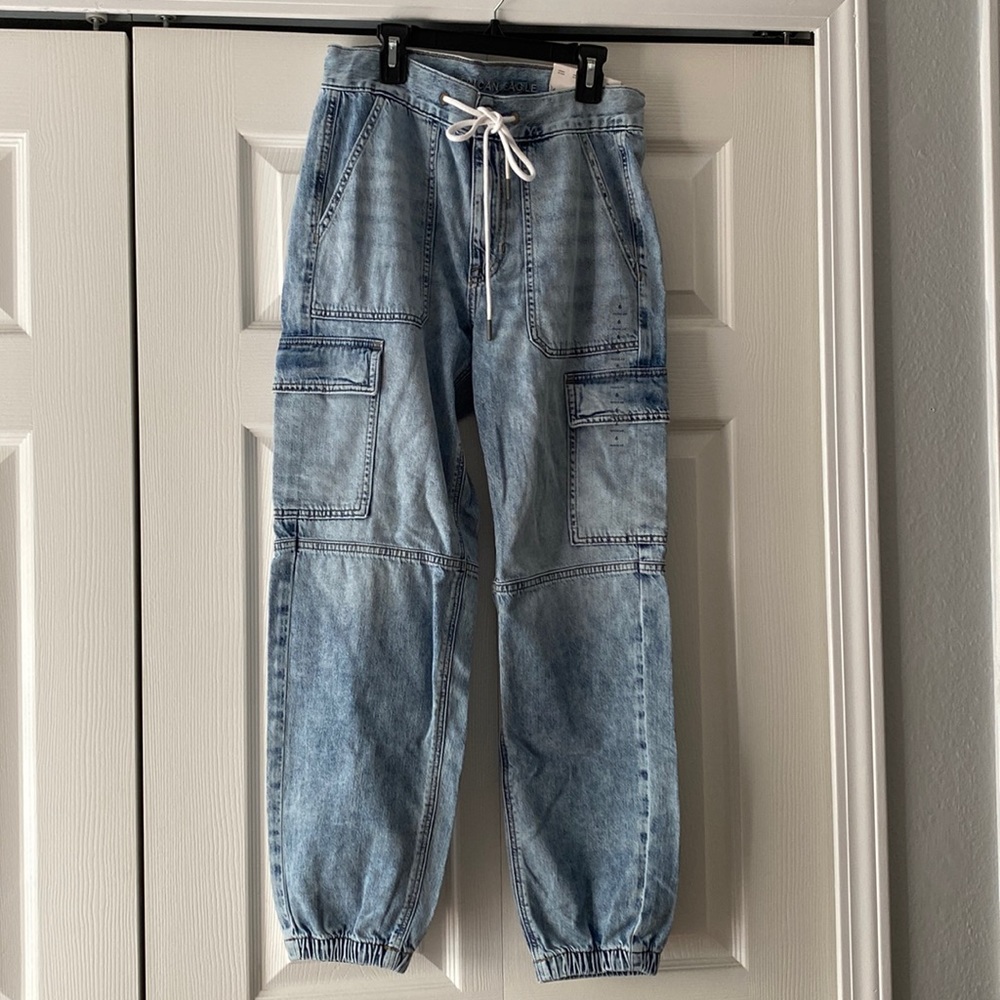 NEW WITH TAGS american eagle super highrise joggers SIZE 6 28W adjustable string